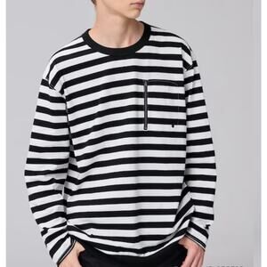 GU UNDERCOVER Zip Pocket Striped T-Shirt Sz. XS black white NWT